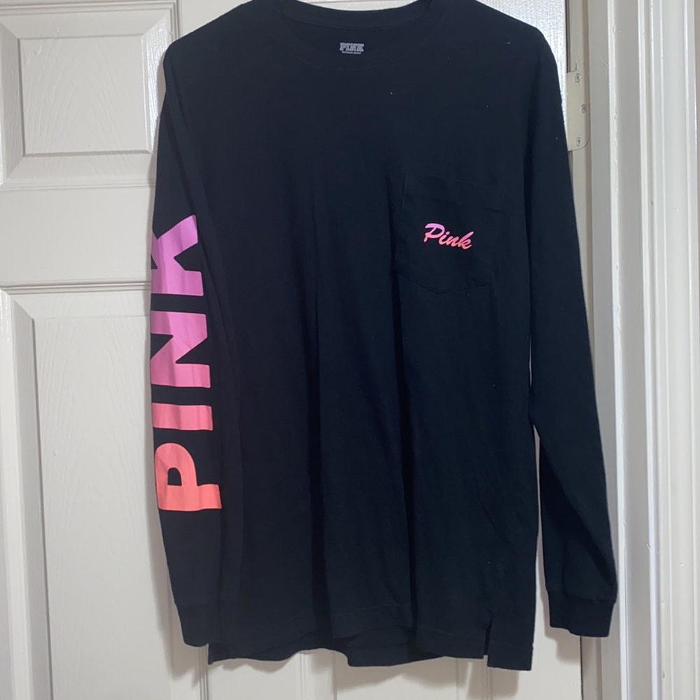 PINK Victoria’s Secret Long Sleeve Top